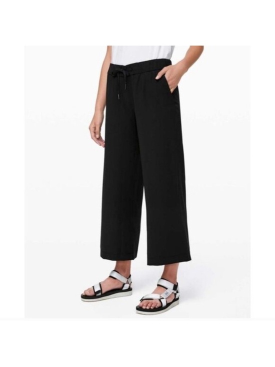 lululemon athletica Pants - LULULEMON / Wide Leg 7/8 Pants